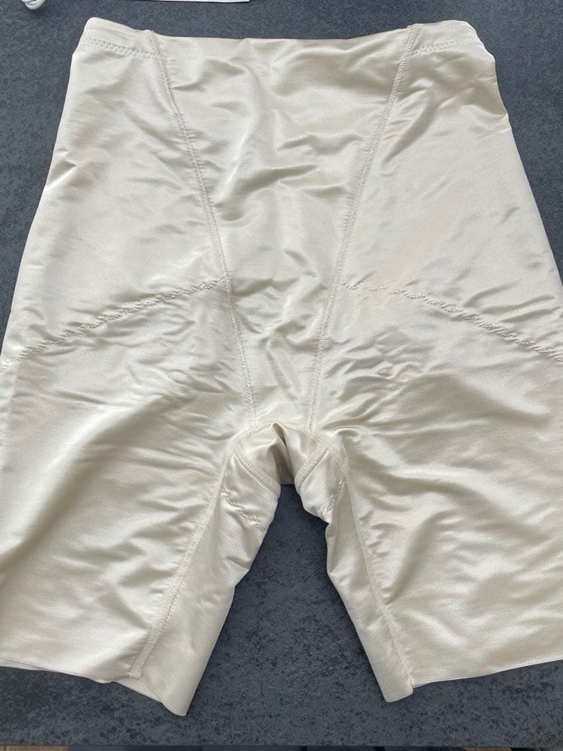 BRIDAL BEAUTE ブライダルインナー　ドレス　C70 M