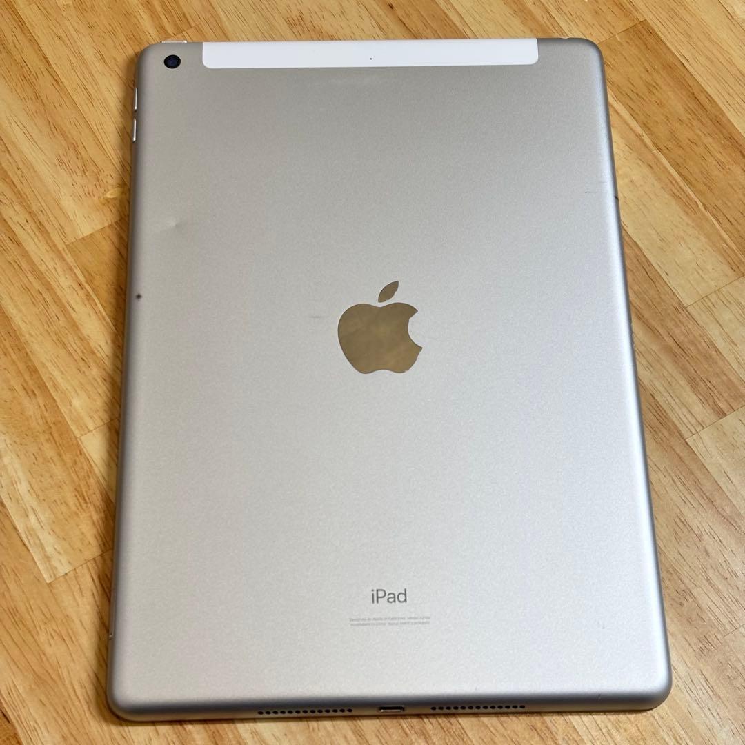iPad 第7世代 32GB SIMフリー 本体のみ