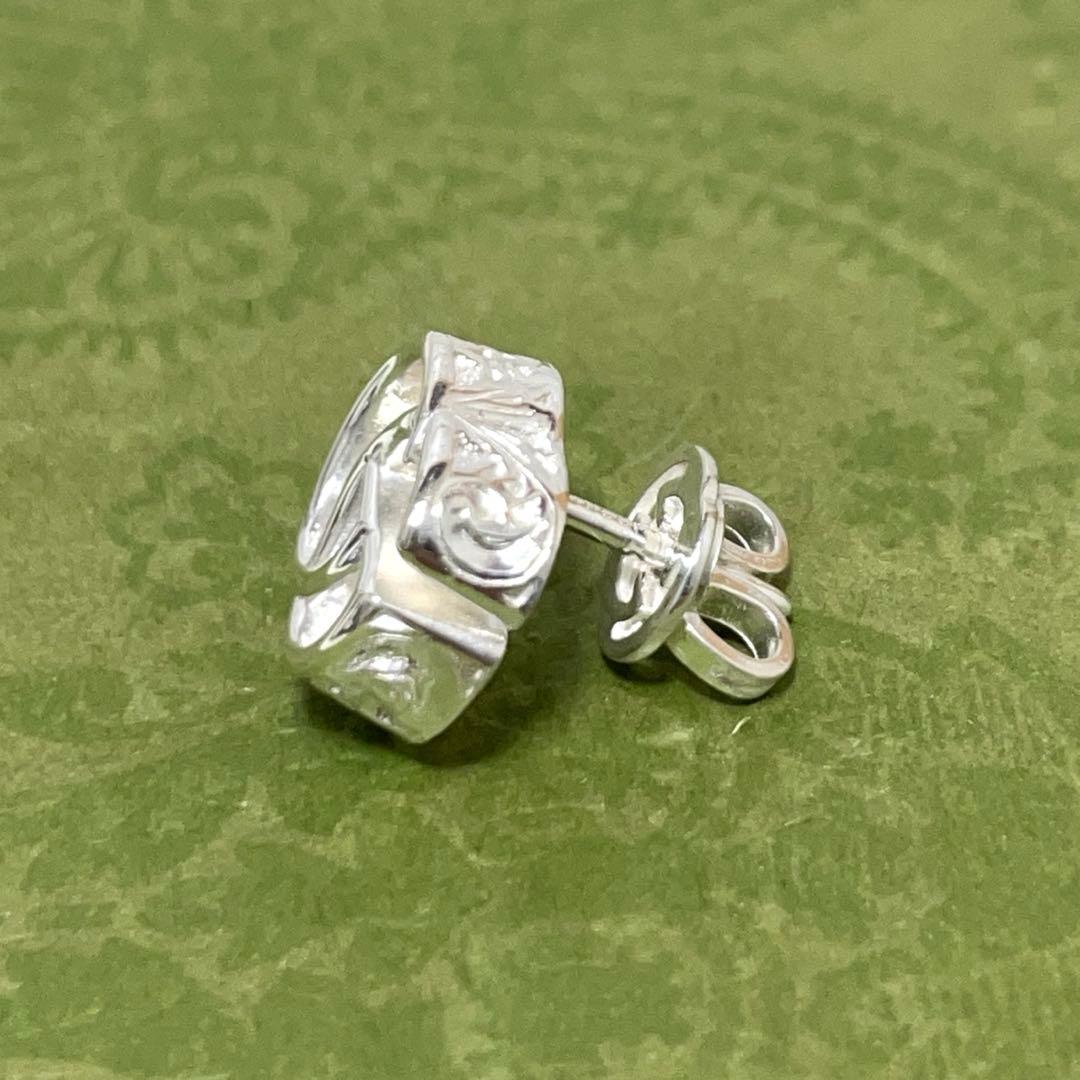 【極美品】グッチ　ダブルGピアス片耳　アラベスク　　シルバー925