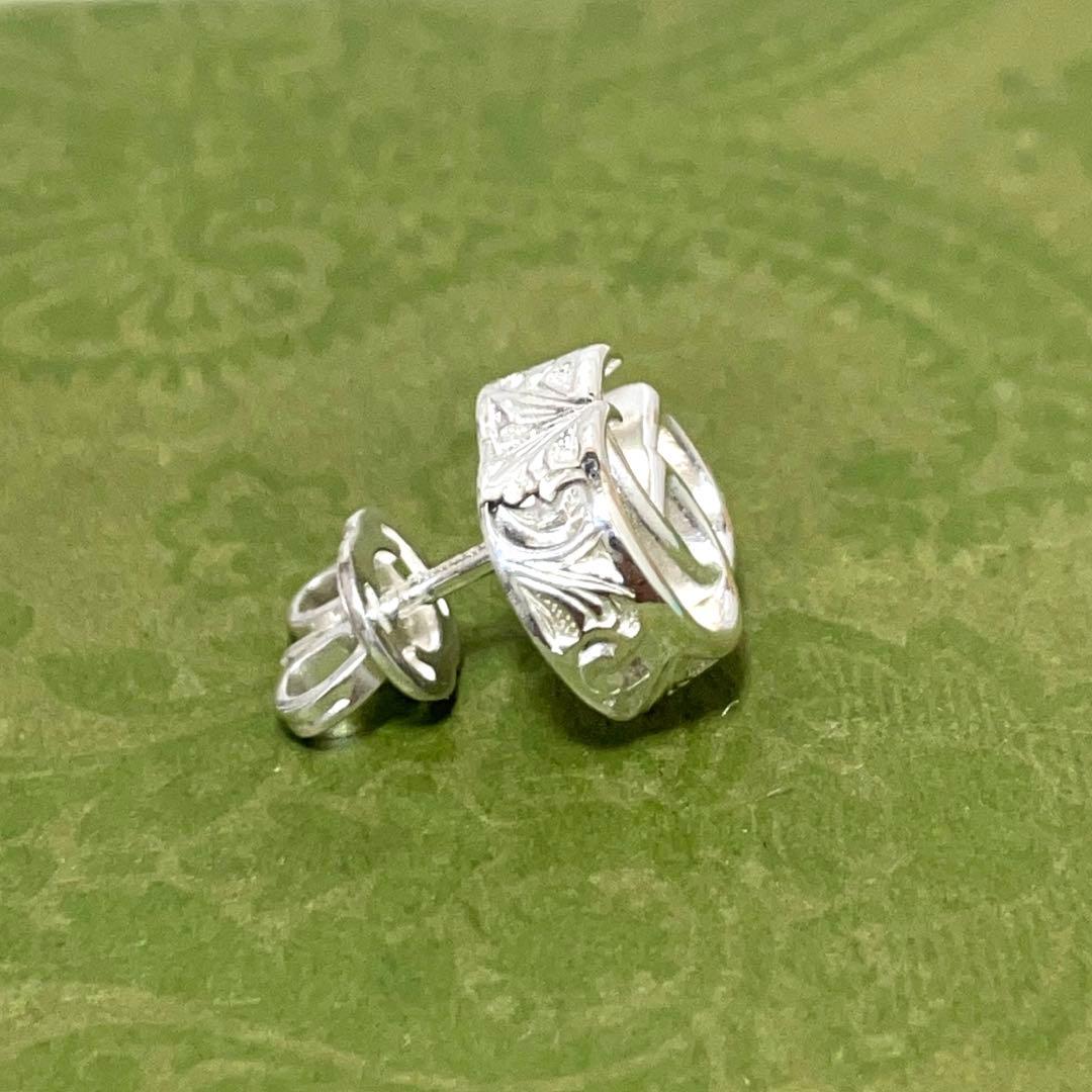 【極美品】グッチ　ダブルGピアス片耳　アラベスク　　シルバー925