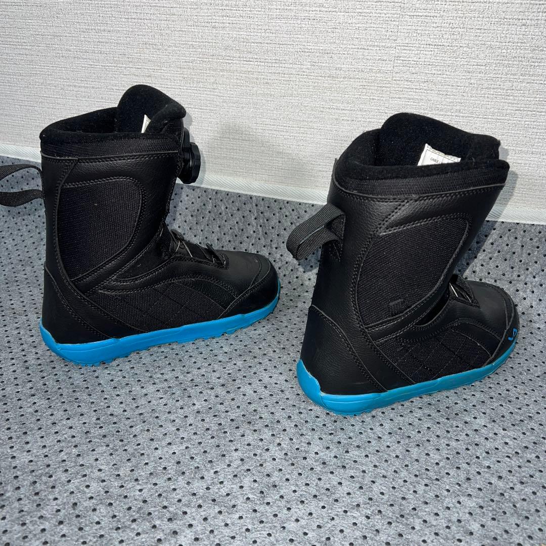 ２回使用 キッズスノーボード108cm head ROWDY×バイン×ブーツ