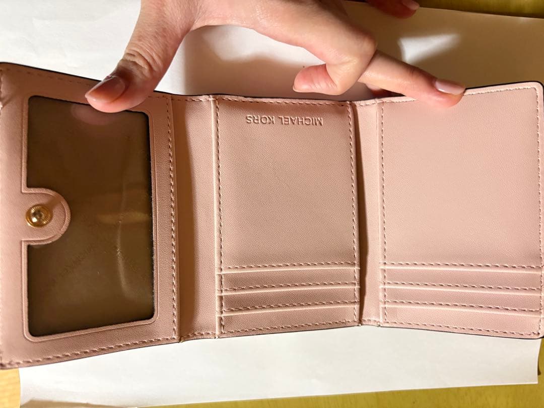 MICHAEL KORS財布 折り財布 がま口 ピンク 三つ折り財布