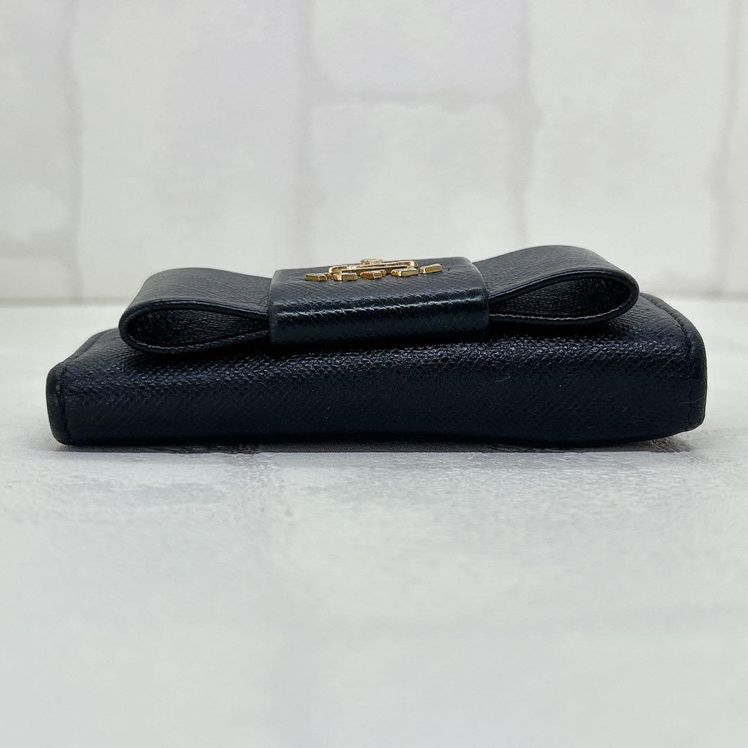 美品✨PRADA プラダ リボン ６連 ブラック レザー キーケース 正規品 黒