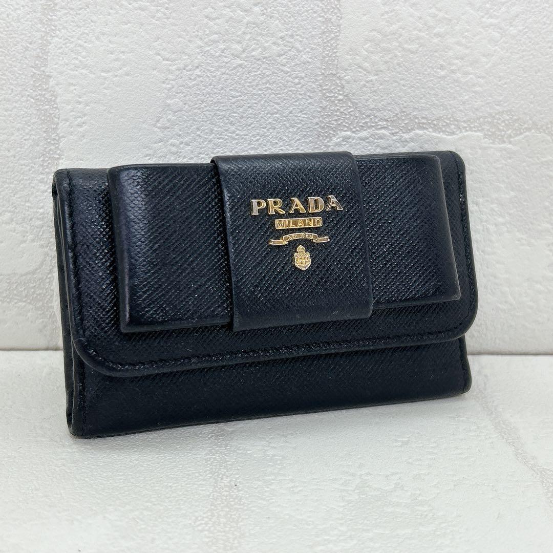 美品✨PRADA プラダ リボン ６連 ブラック レザー キーケース 正規品 黒