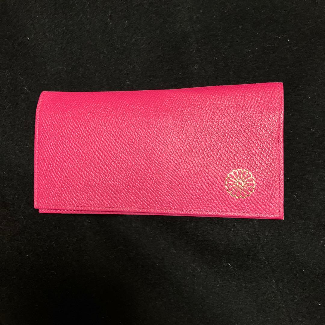 皇居限定 長財布　ピンク　牛革　新品