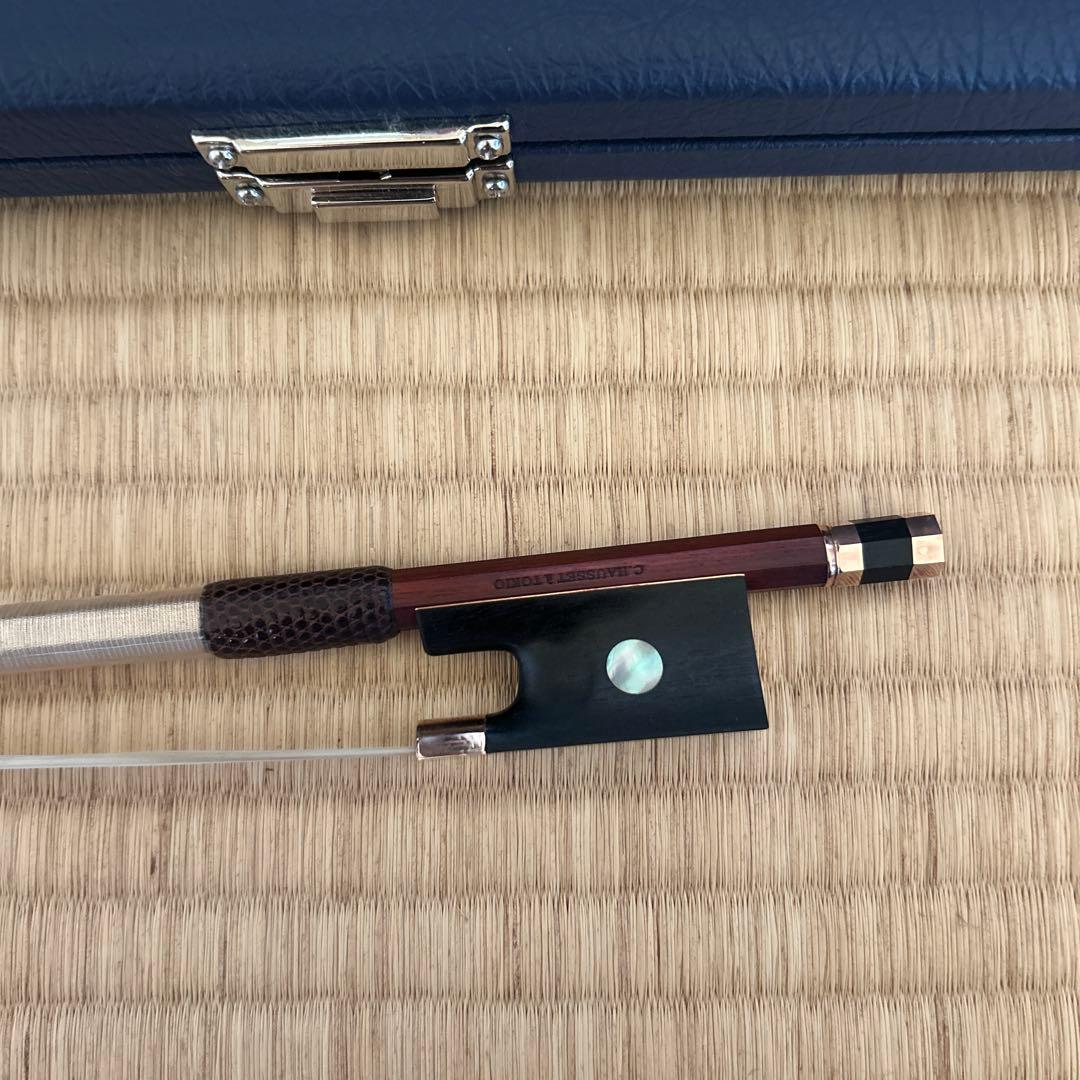 CUNIOT HAUSSET バイオリン弓 PE solo ケース付き
