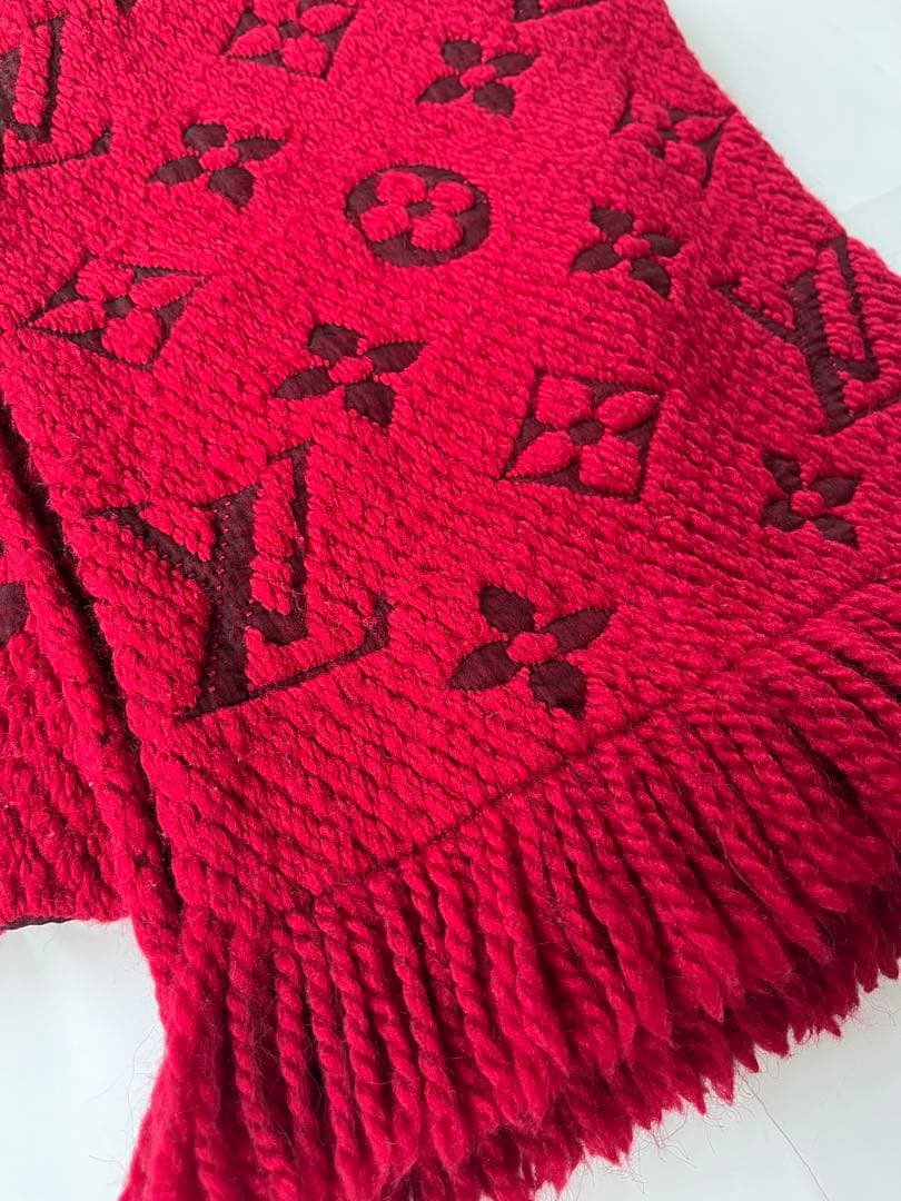 ルイヴィトン LOUIS VUITTON エシャルプ・ロゴマニア　マフラー　赤