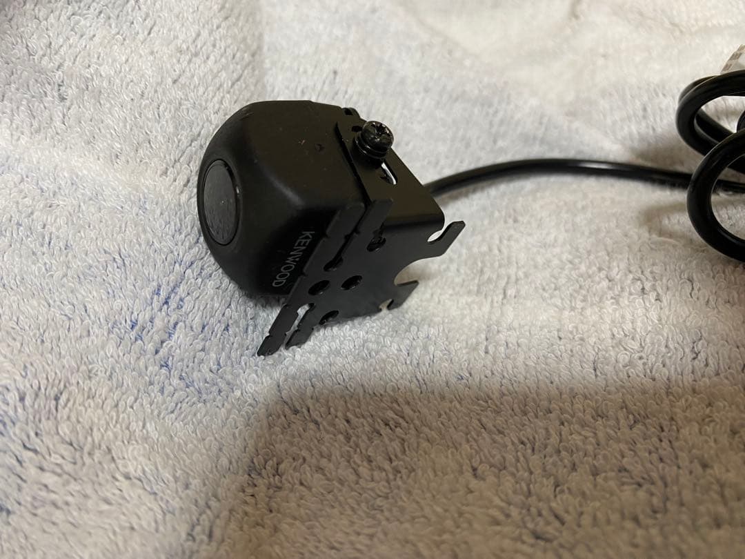 値下げしました‼️KENWOOD スタンダードリアビューカメラCMOS-230