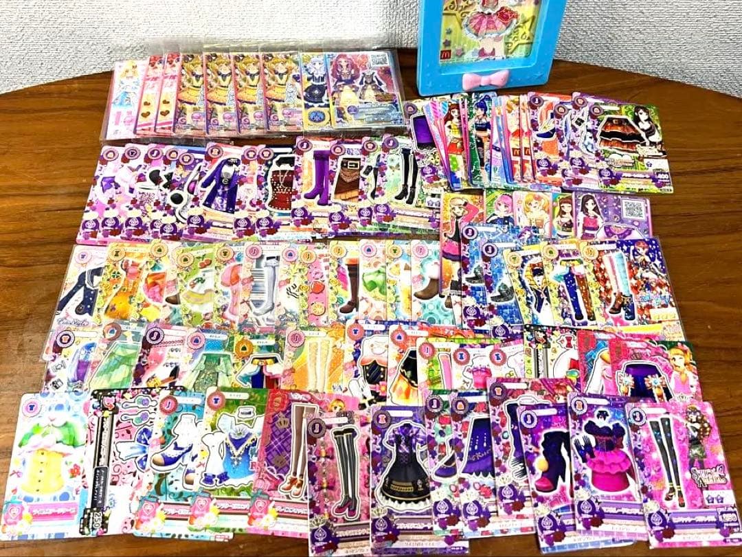 アイカツ！　引退品　大量まとめ　カード　Blu-ray グッズ　色々