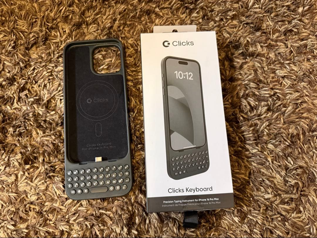 Clicks iPhone 16 Pro max ブラック