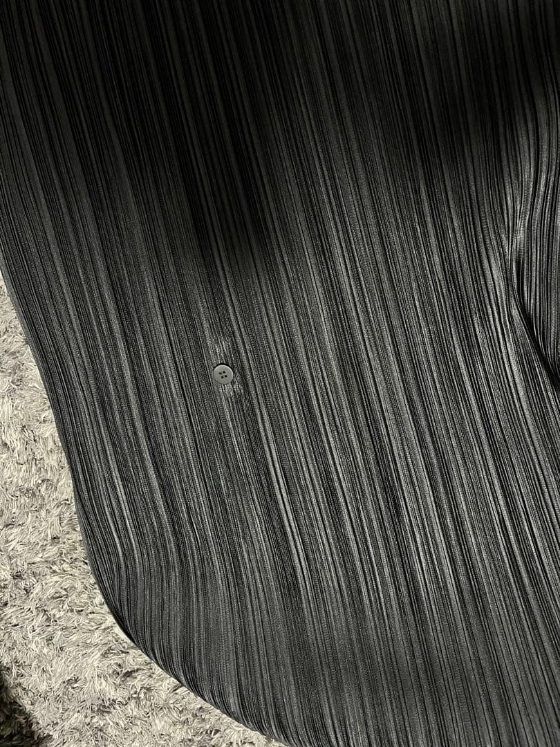 お値下げ　美品　pleatsplease ポンチョ　ケープ　ジレ2024年11月