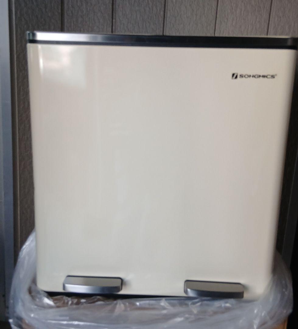 #新品　訳ありゴミ箱 ダストボックス 2分別ペダル式 2x30L ステンレス