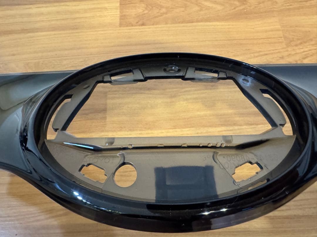 限定値引き‼︎新車外し‼︎80ハリアー　純正　フロント　アッパー　グリル