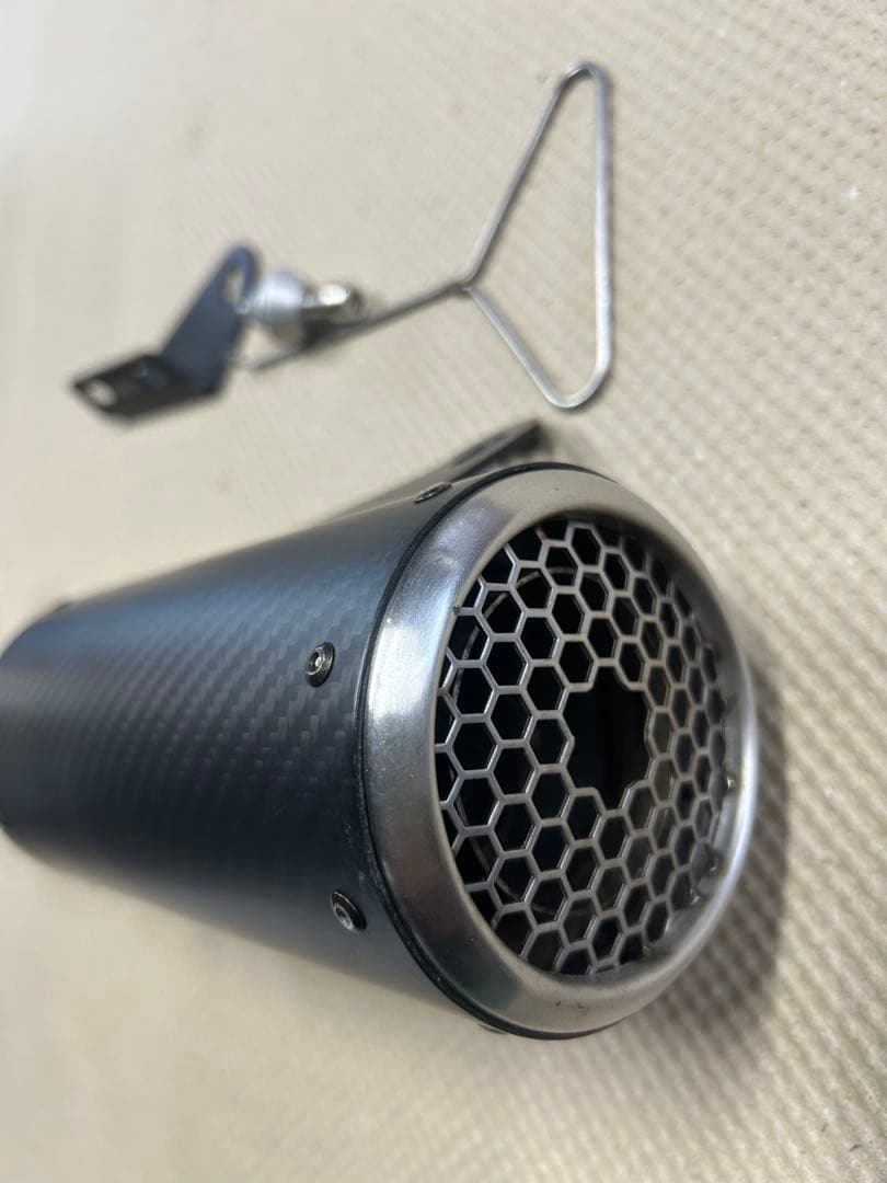 Dukeマフラー　IXRACE カーボンファイバー マフラー