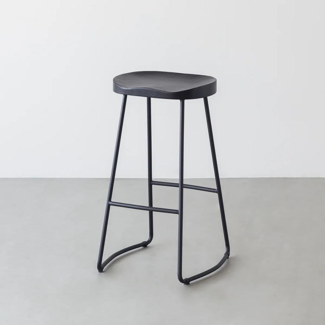 【２個セット】黒のシンプルスツール（高さ７５センチ）