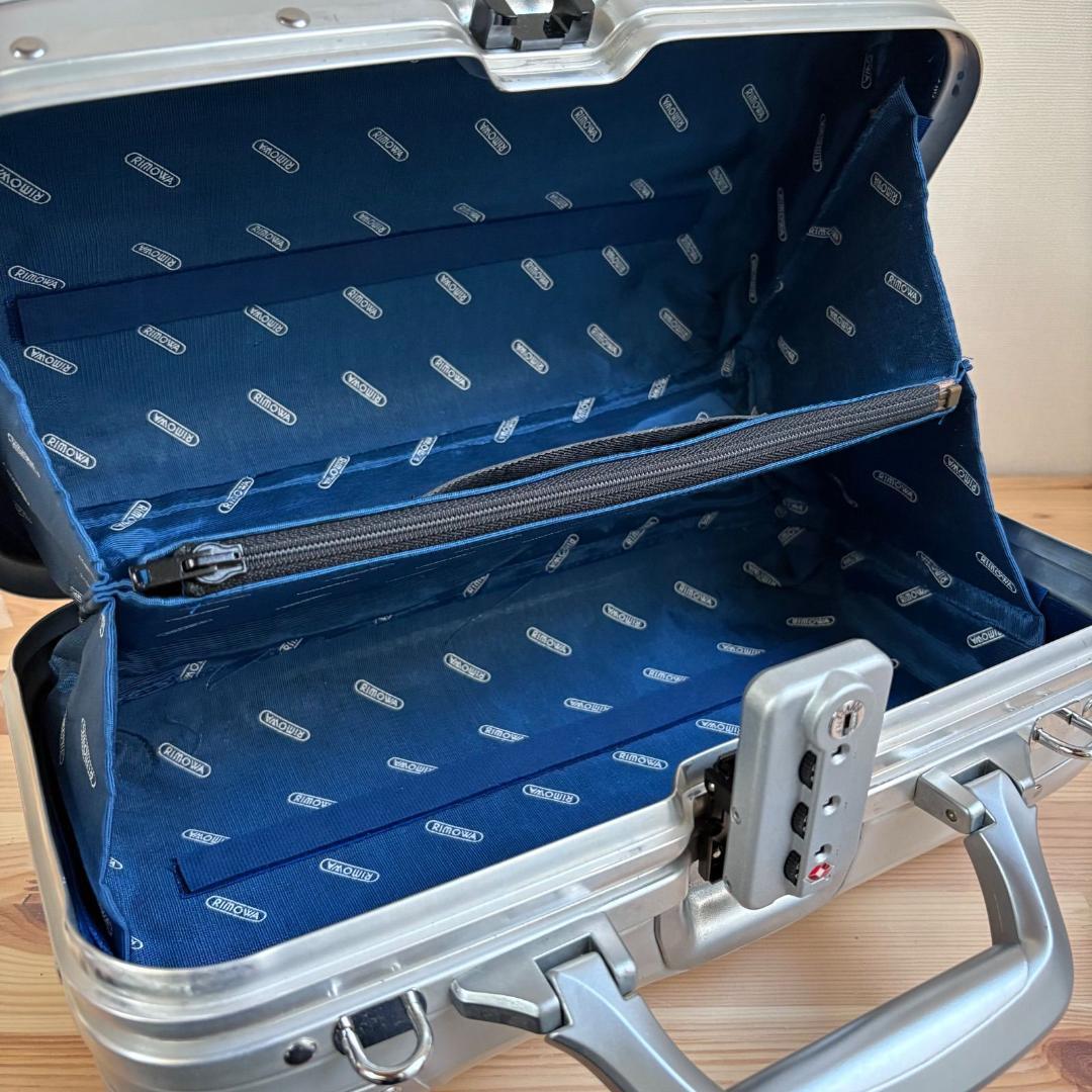 美品 RIMOWA PICCOLO　ショルダーバッグ　アタッシュケース