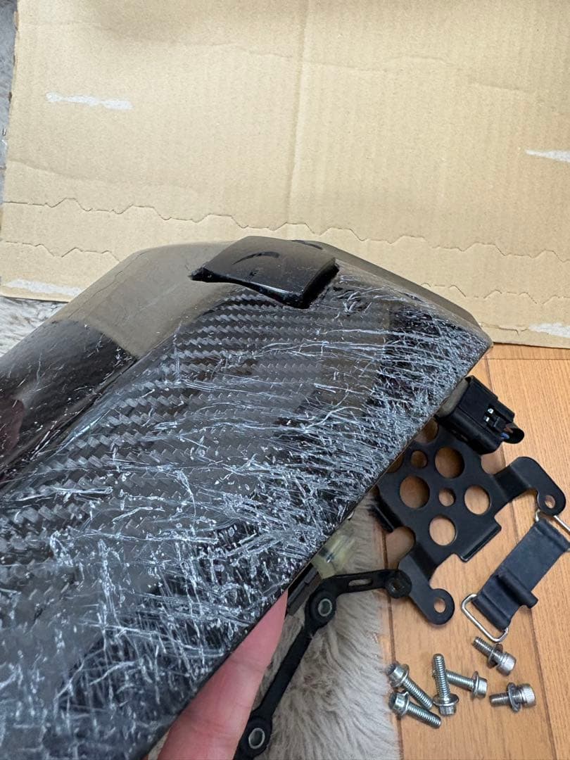 YZF R1/R1Mカーボンシングルシートカウル コミュニケーションユニット付き