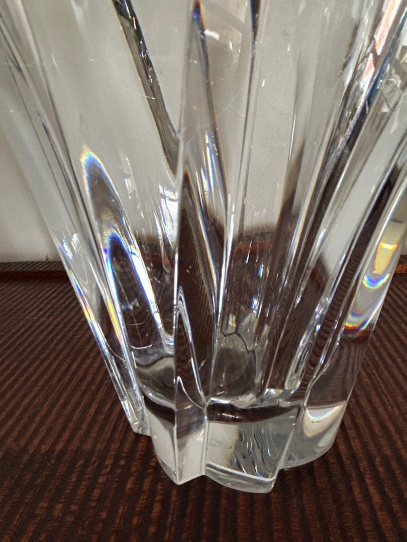 バカラ　オブジェクティフ　大型サイズ　25センチ　花瓶