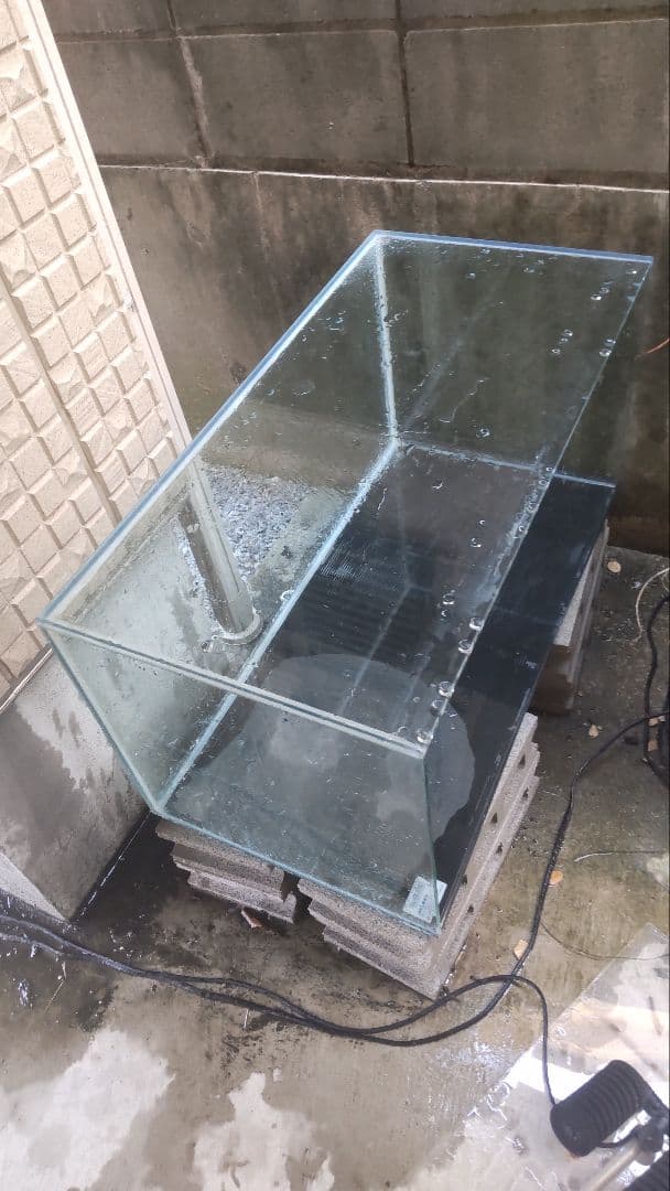 ガラス水槽 900