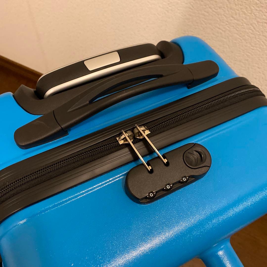 乗れる　座れる　スーツケース　クッション付き