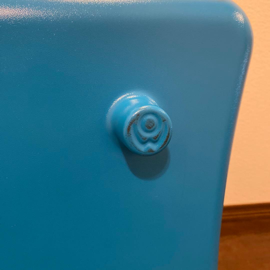 乗れる　座れる　スーツケース　クッション付き