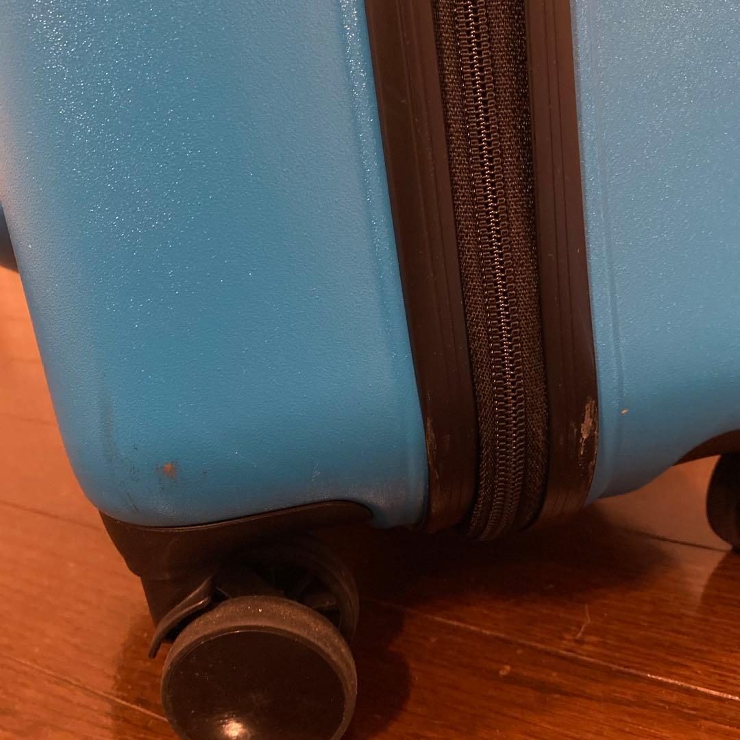 乗れる　座れる　スーツケース　クッション付き