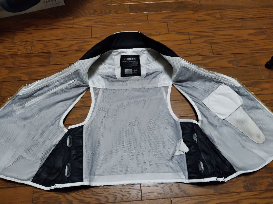 シマノ　LIMITED PRO 鮎　フィッシングベスト ホワイト・ブルー　L