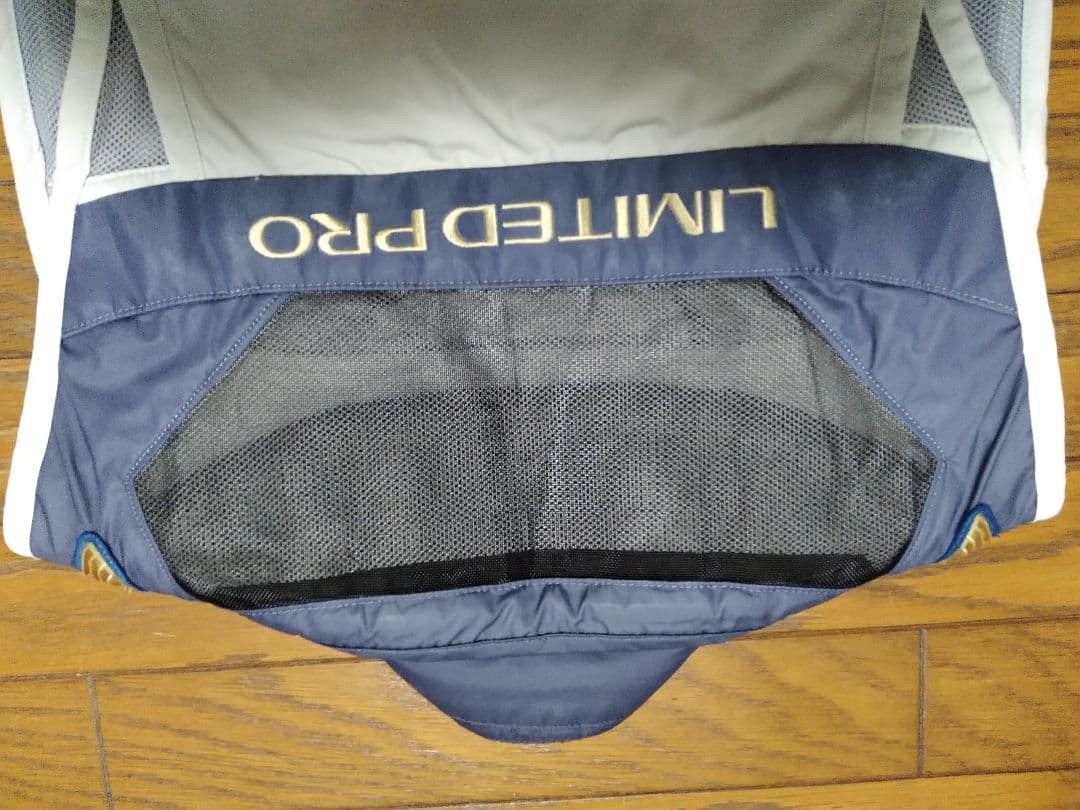 シマノ　LIMITED PRO 鮎　フィッシングベスト ホワイト・ブルー　L