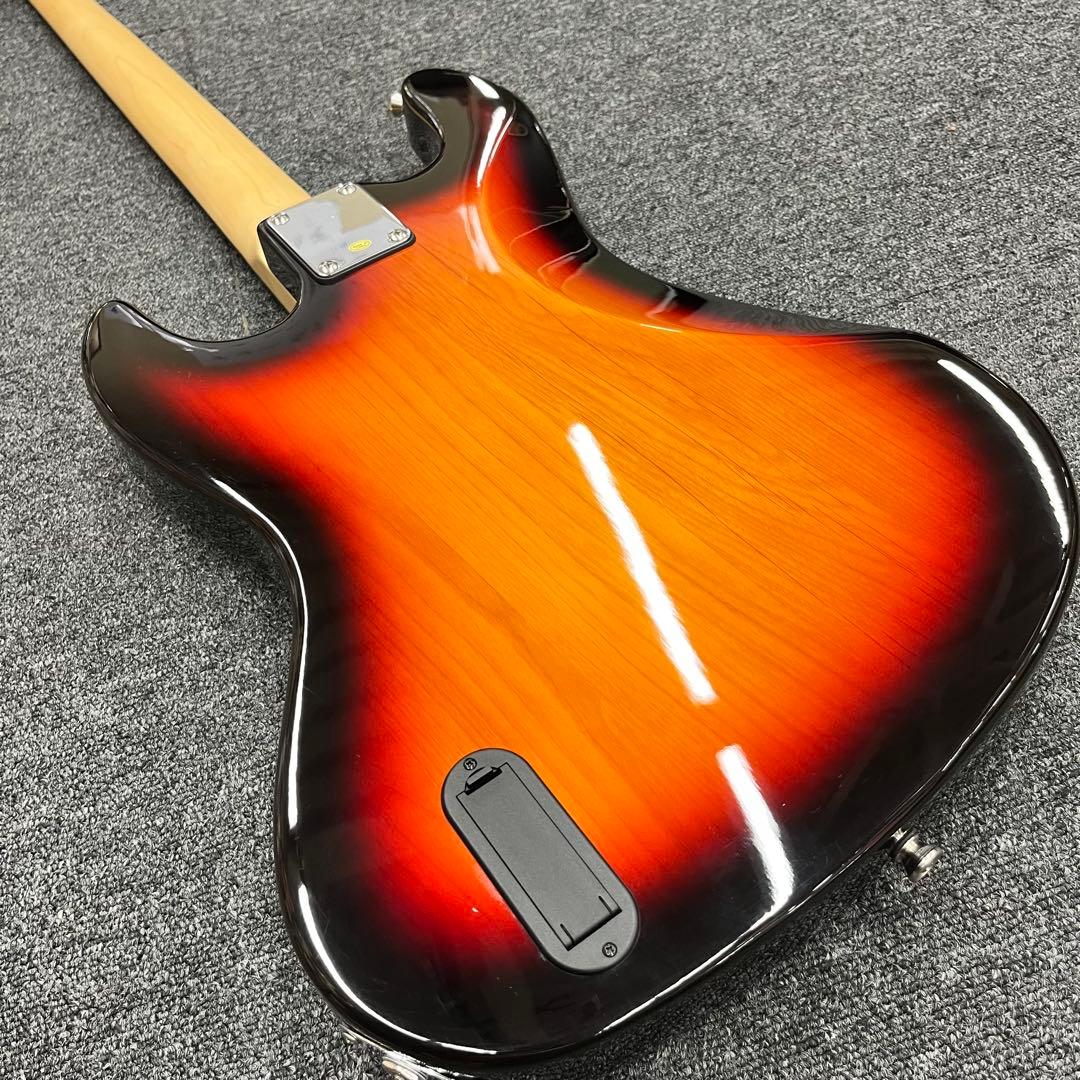 【11300】Bacchus ジャズベースタイプ アクティブ サンバースト