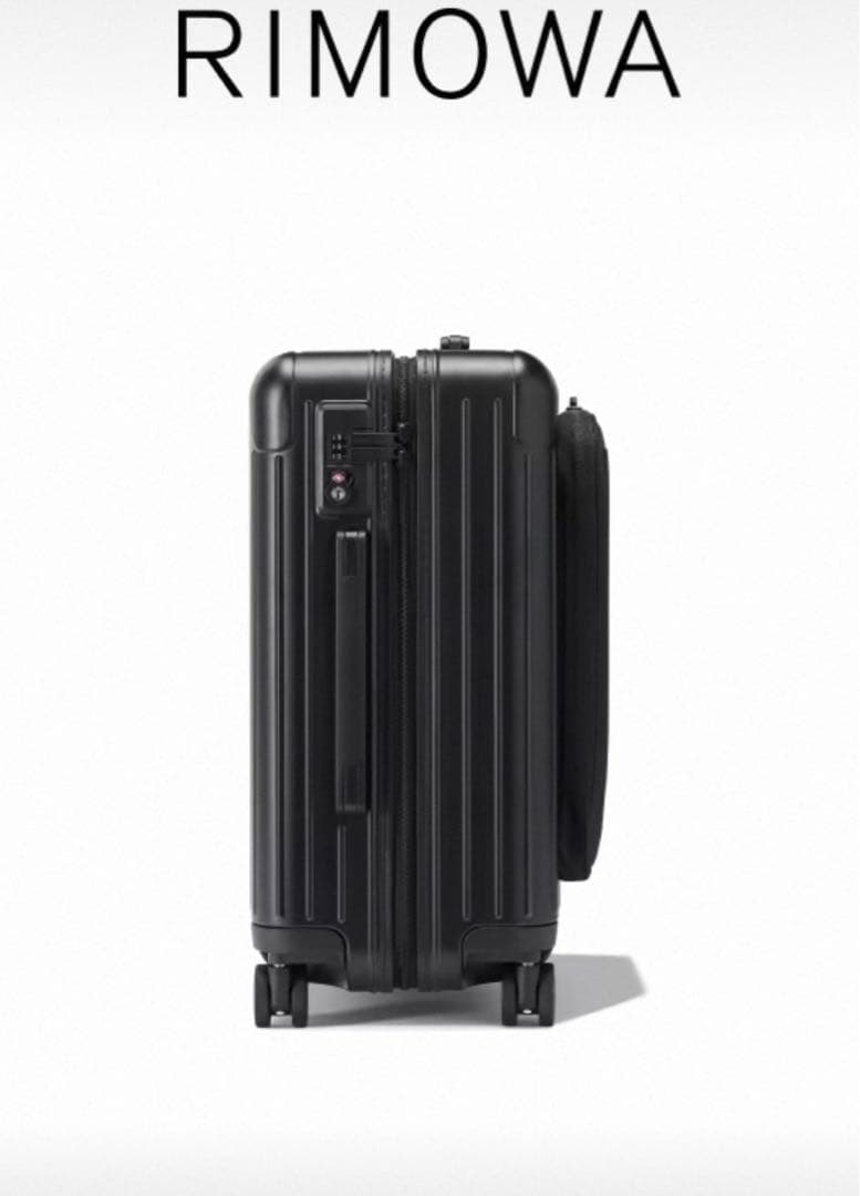リモワRIMOWA ⭐︎キャリーケース⭐︎ブラック⭐︎機内持ち込みサイズ ⭐︎