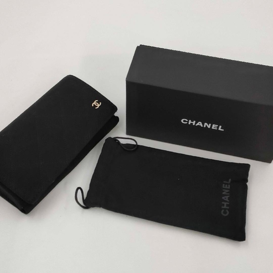 極美品✨CHANEL シャネル　オーバルシェイプ　ブラック　5544-A