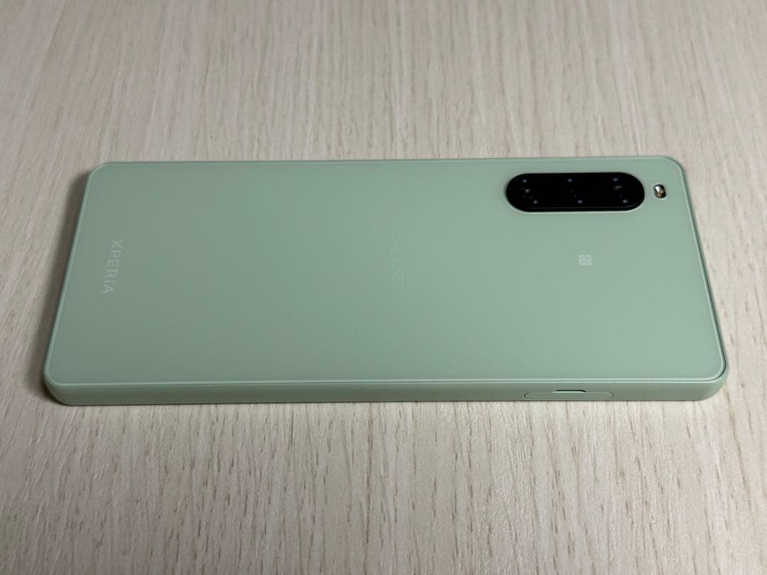 Xperia 10 V XQ-DC44 楽天SIMフリー[美品]