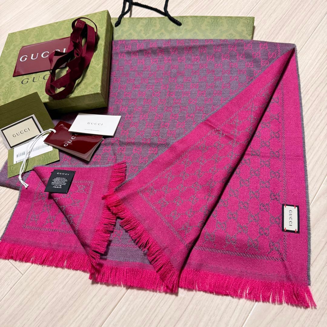 大判新品✨GUCCIマフラー❗️箱紙袋セット❗️グッチマフラー　レディース