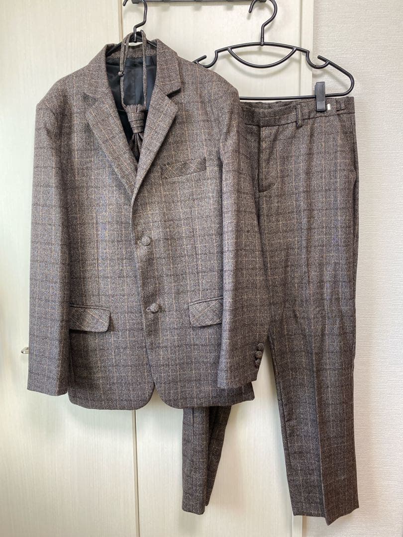 茶色系 チェック柄 スーツ