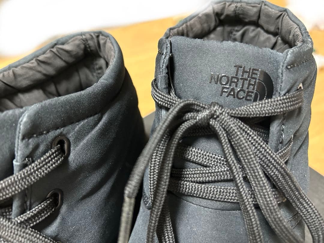 ノースフェイス スノーシューズ 黒 24cm HumpbackWPチャッカブーツ