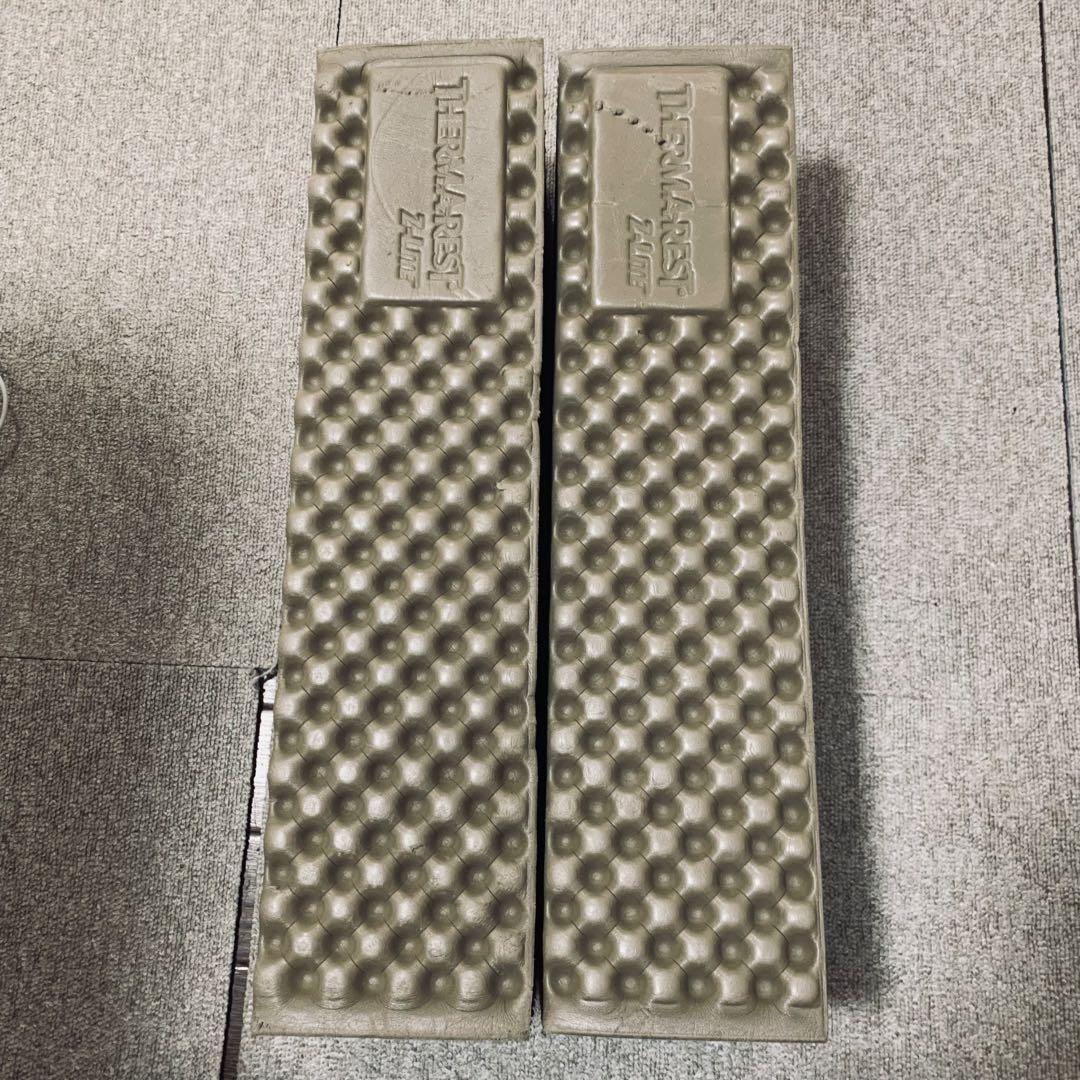 THERMAREST クローズドセルマットレス Zライト　2枚
