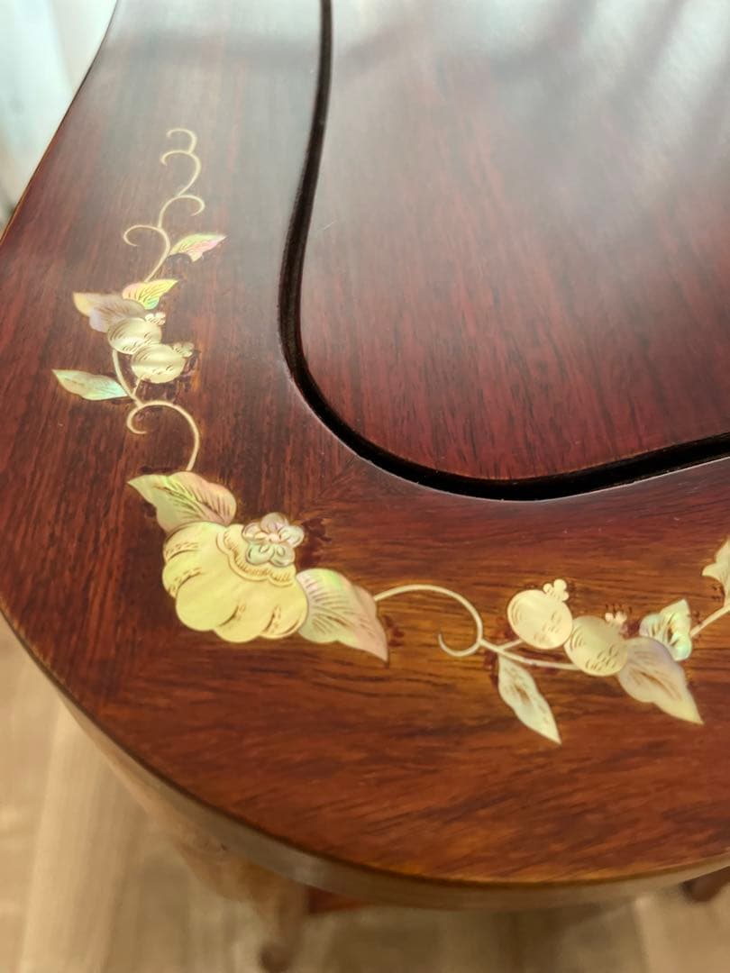 中国螺鈿家具セット 2脚の椅子+テーブル