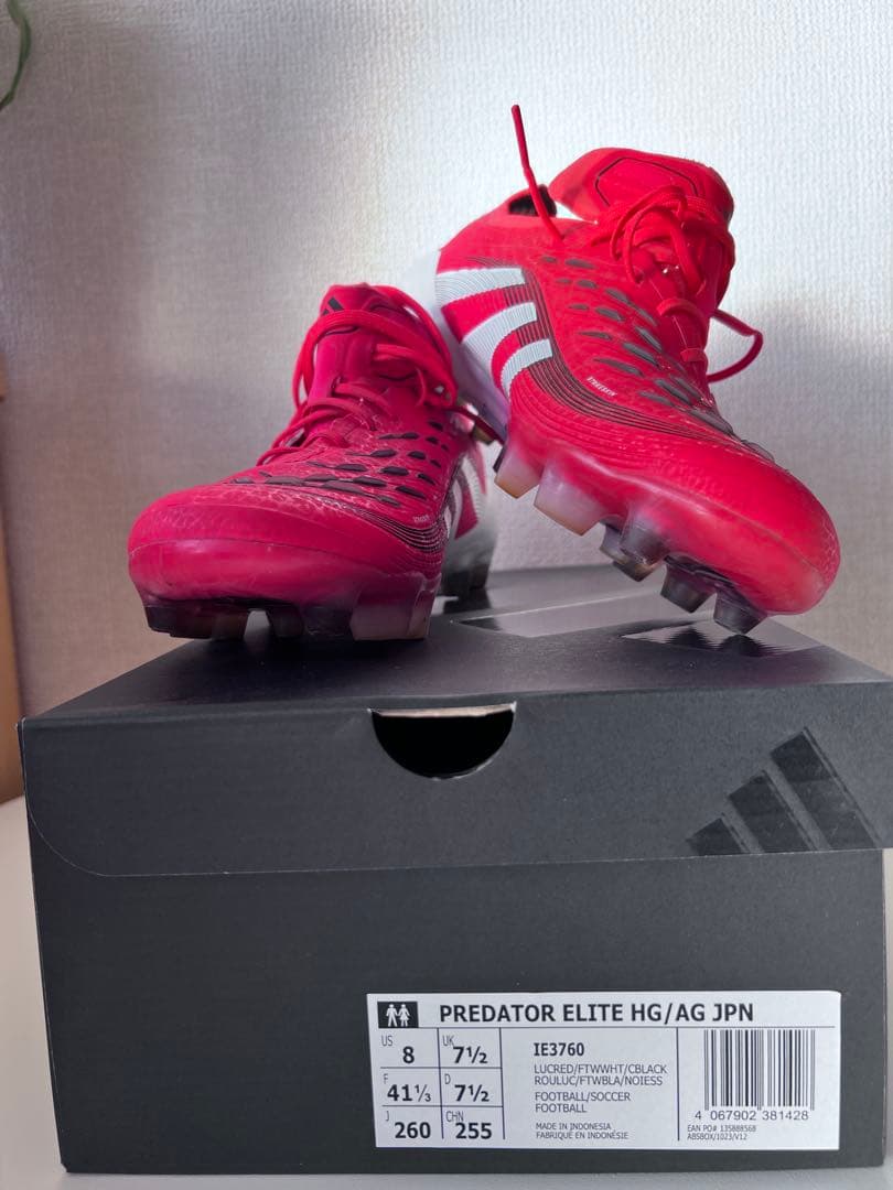 【2回人工芝にて使用】プレデター ELITE HG/AG ジャパン