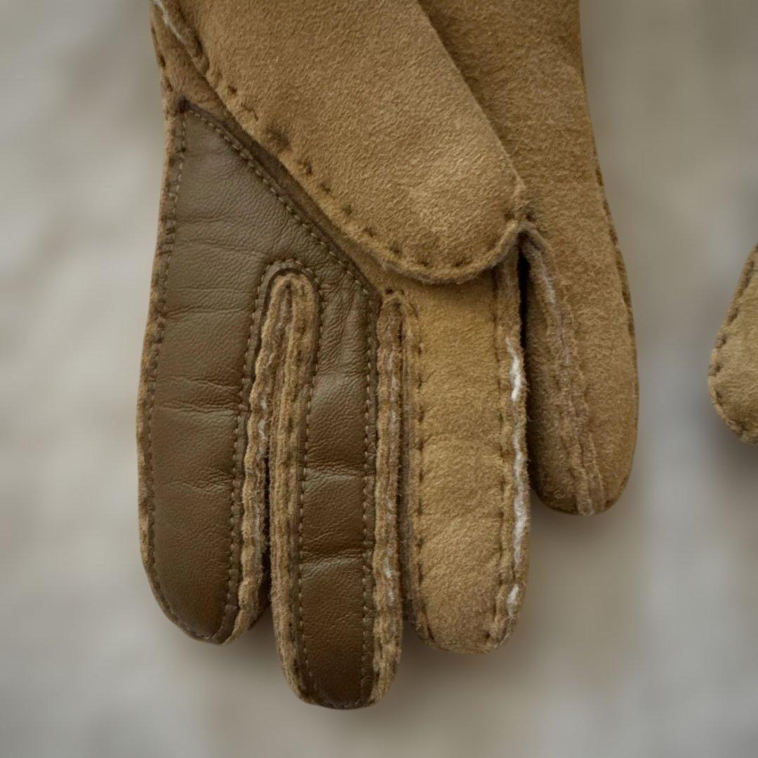 お値下げ　美品　UGG 手袋　ベージュ