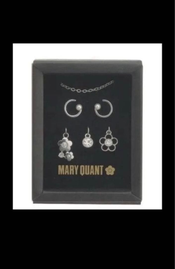 MARY QUANT 財布　ネックレス　ピアス　福袋　まとめて