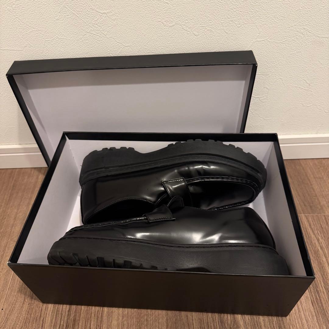 UNOS LOAFER ブラックレザー厚底