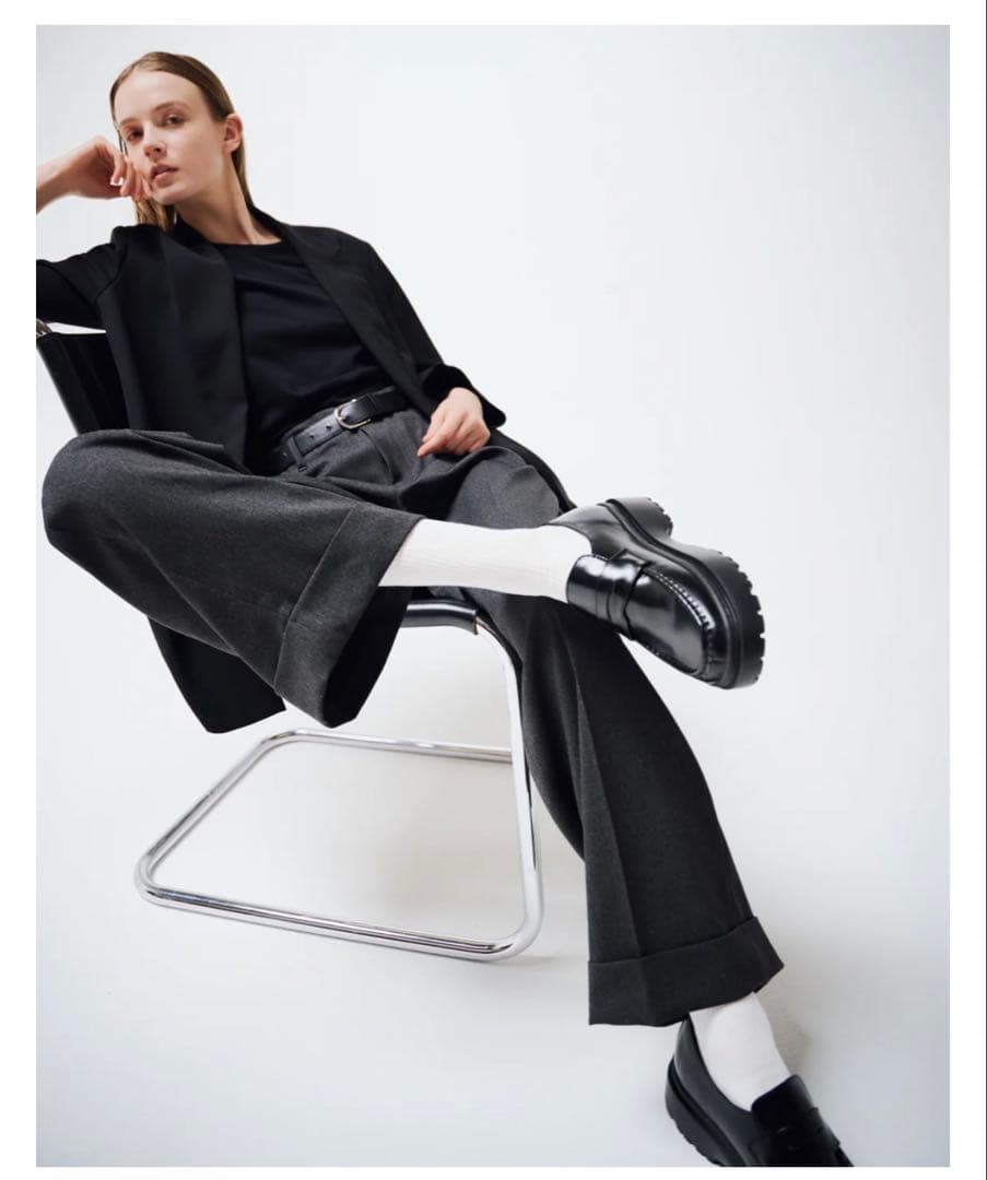 UNOS LOAFER ブラックレザー厚底