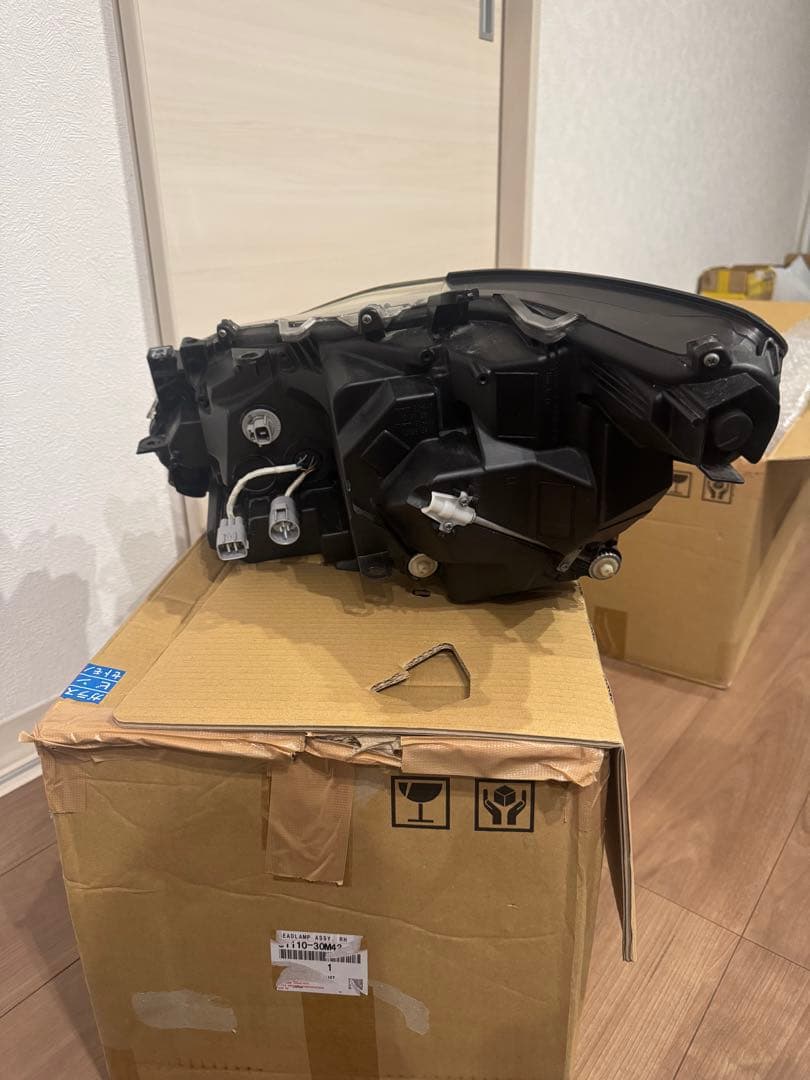 210系クラウンアスリート 後期ヘッドライト