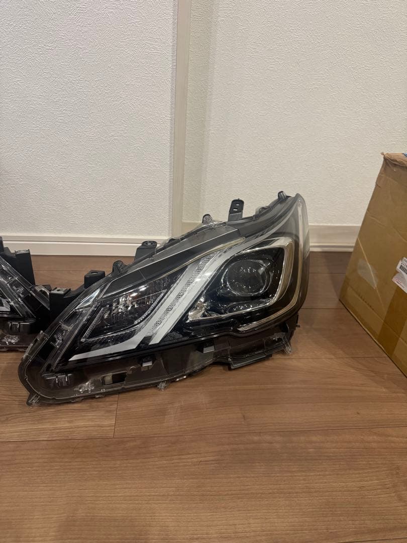 210系クラウンアスリート 後期ヘッドライト