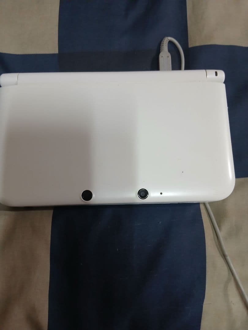 〈ジャンク〉ニンテンドー3DS LL