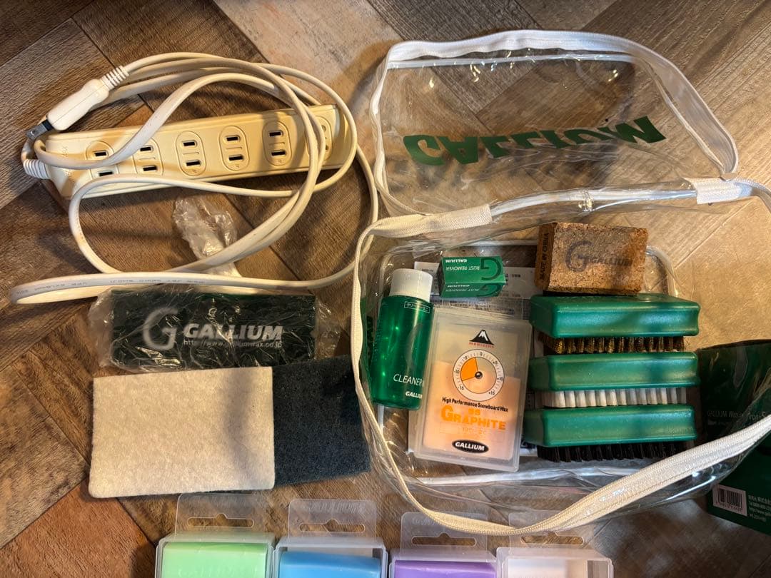 スノーボードのワックスがけセット