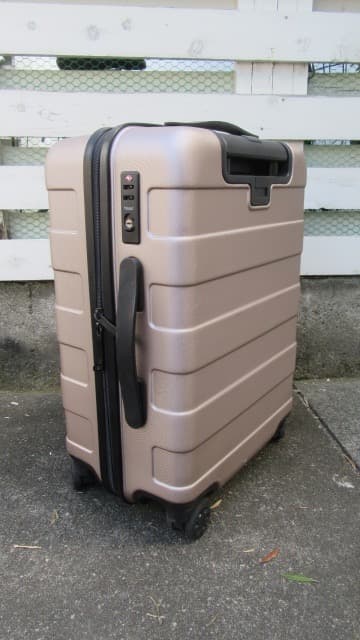 MUJI 無印良品　バーを自由に調節できるハードキャリーケース 35L