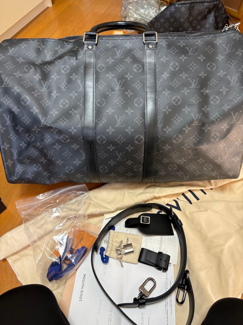 美品　ルイヴィトン　ＬＶ モノグラム・エクリプス キーポルバンドリエール55