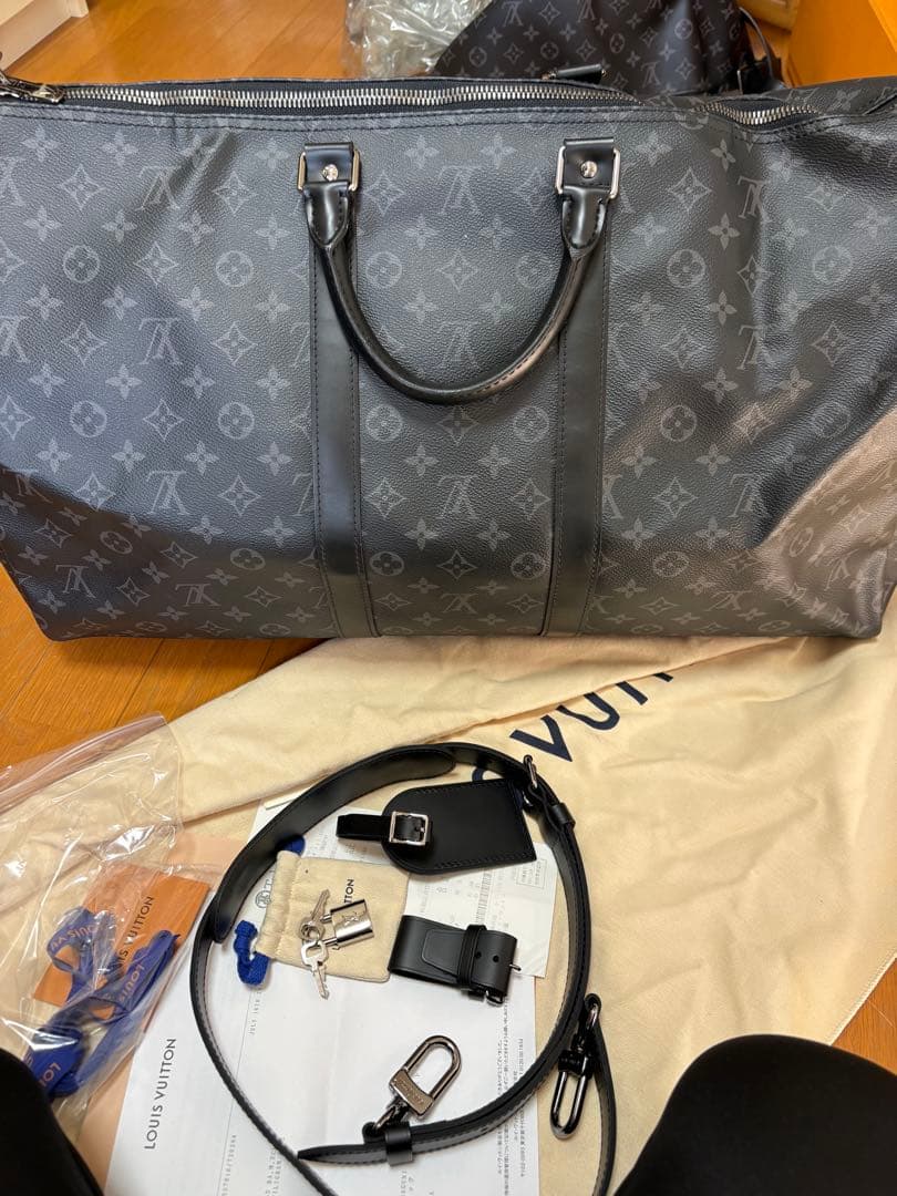 美品　ルイヴィトン　ＬＶ モノグラム・エクリプス キーポルバンドリエール55