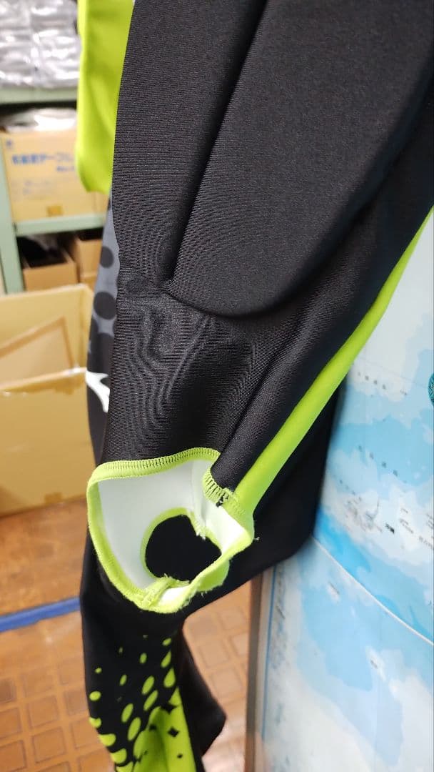 Mizuno ワンピース　サイズL　 FISマーク付